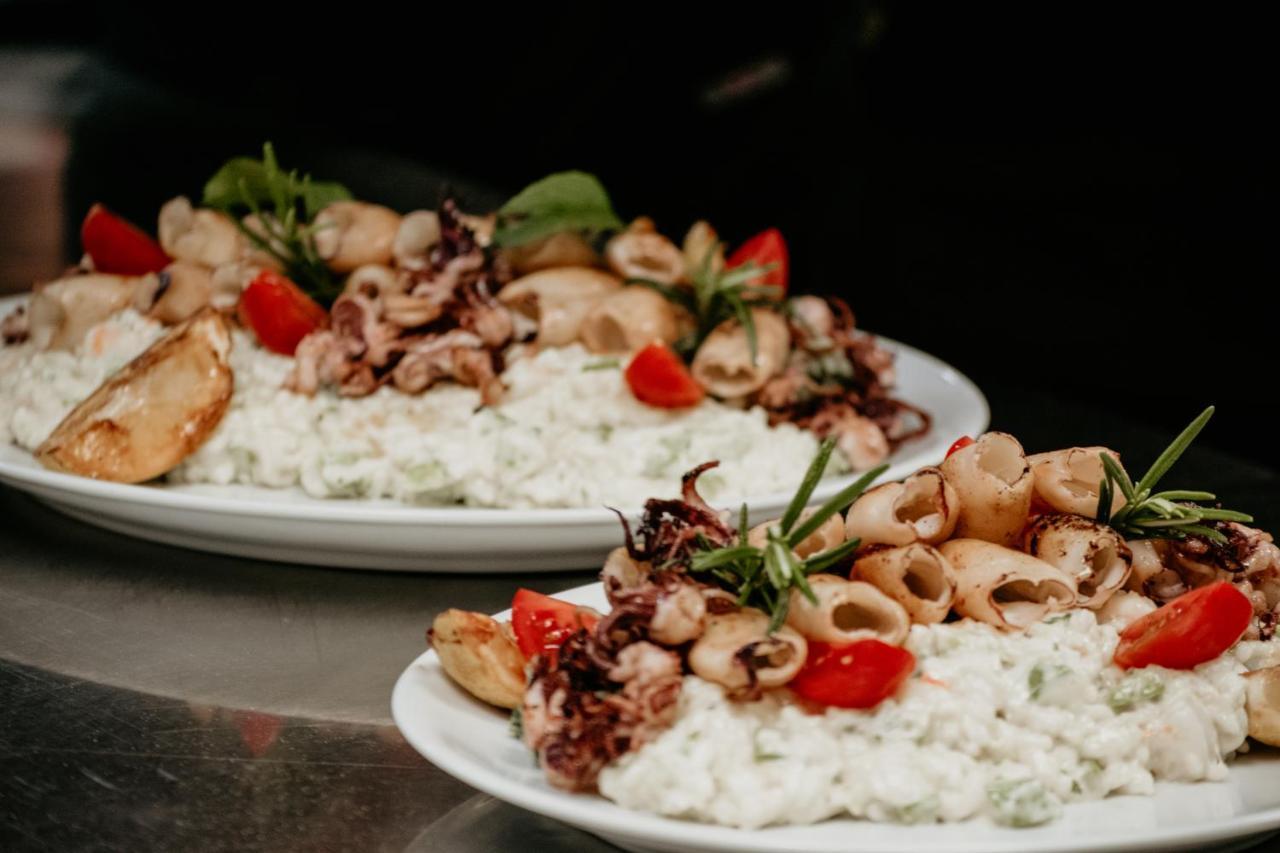 Fontana Hotel & Gastronomy Будва Экстерьер фото