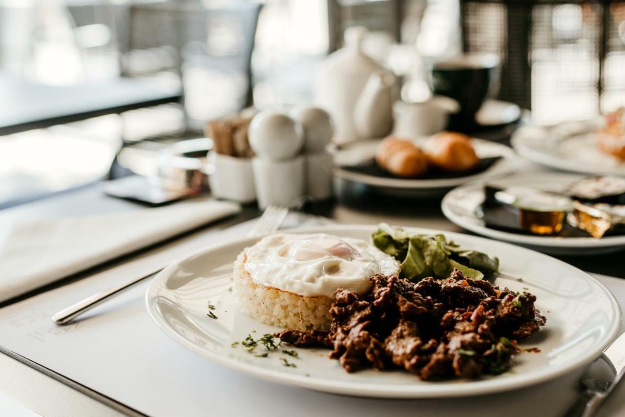 Fontana Hotel & Gastronomy Будва Экстерьер фото