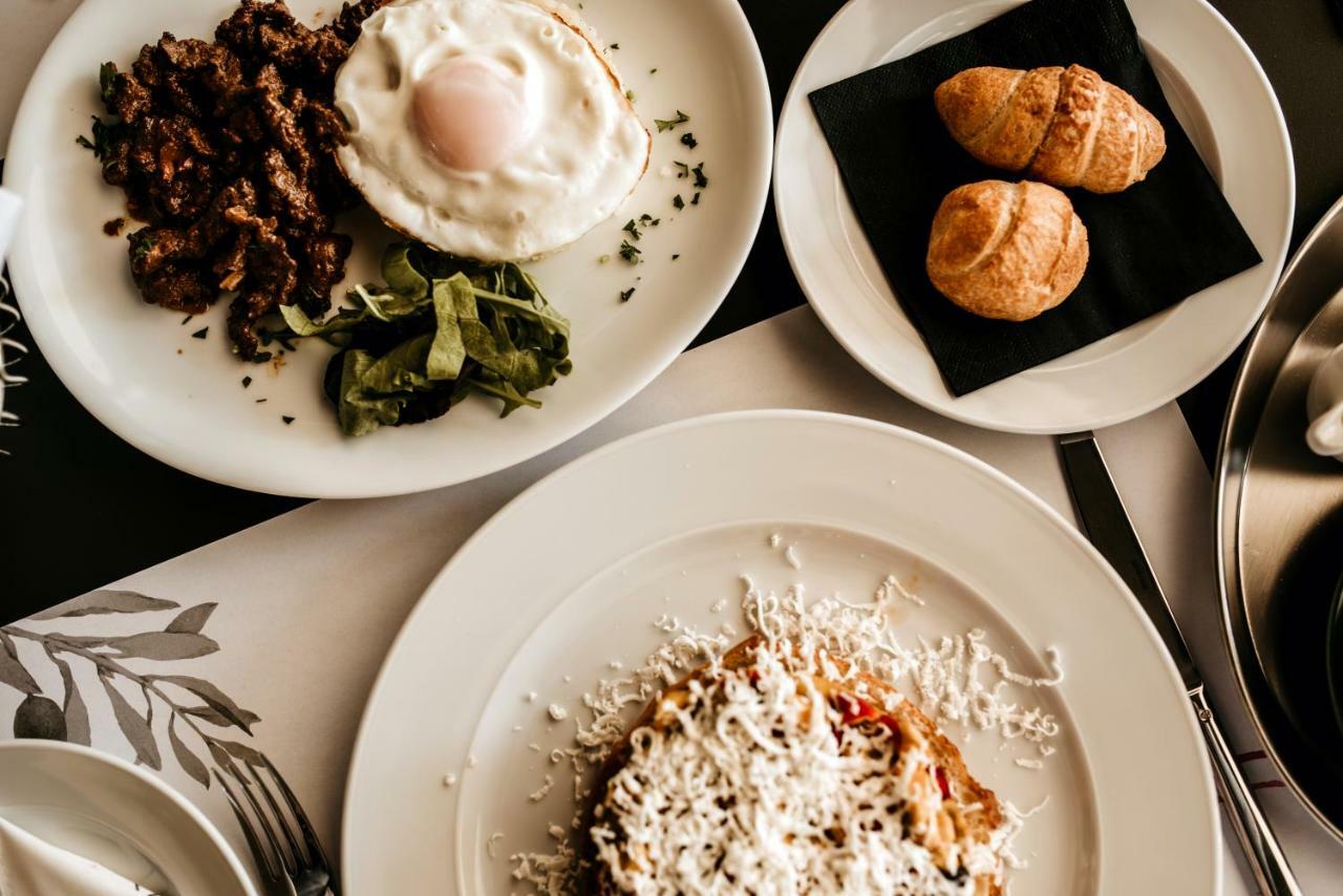 Fontana Hotel & Gastronomy Будва Экстерьер фото