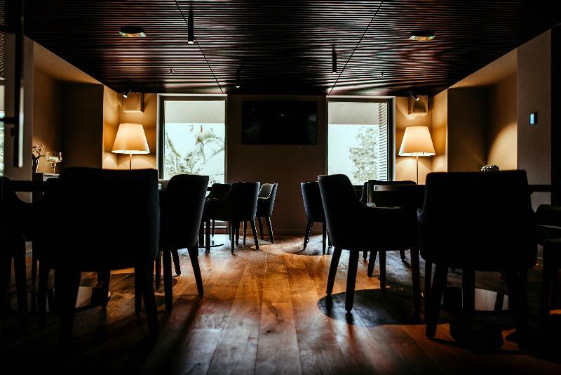 Fontana Hotel & Gastronomy Будва Экстерьер фото